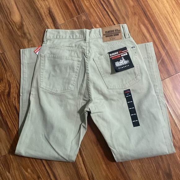 Classic Fit Original Denim jeans, size 28Wx30L, NWT. - Picture 7 of 12